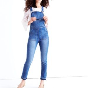 Madewell skinny overalls size medium